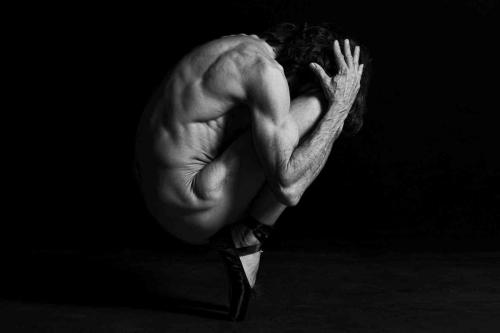 Hombre-desnudo (1)