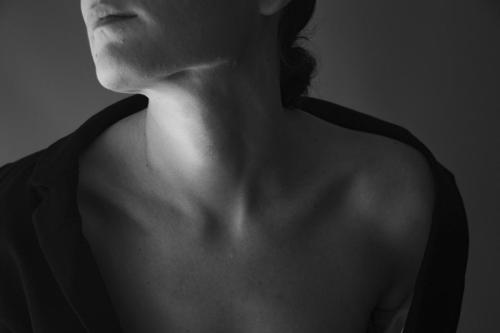 Mujer-posando