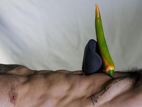 Zanahoria-y-desnudo-artistico
